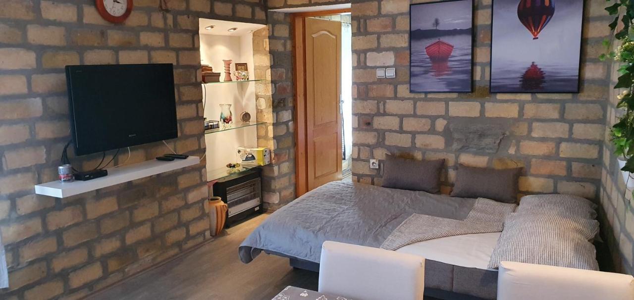 Bakina Kuca Apartment Golubac Bagian luar foto