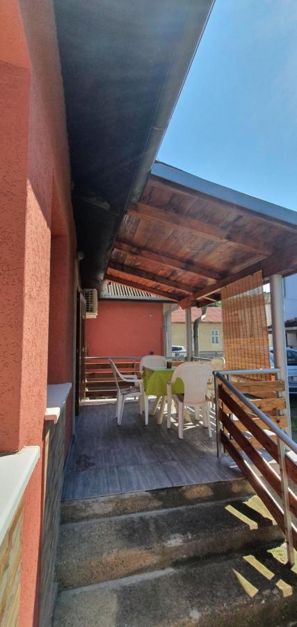 Bakina Kuca Apartment Golubac Bagian luar foto
