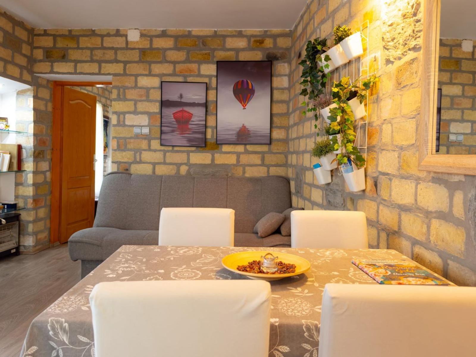 Bakina Kuca Apartment Golubac Bagian luar foto